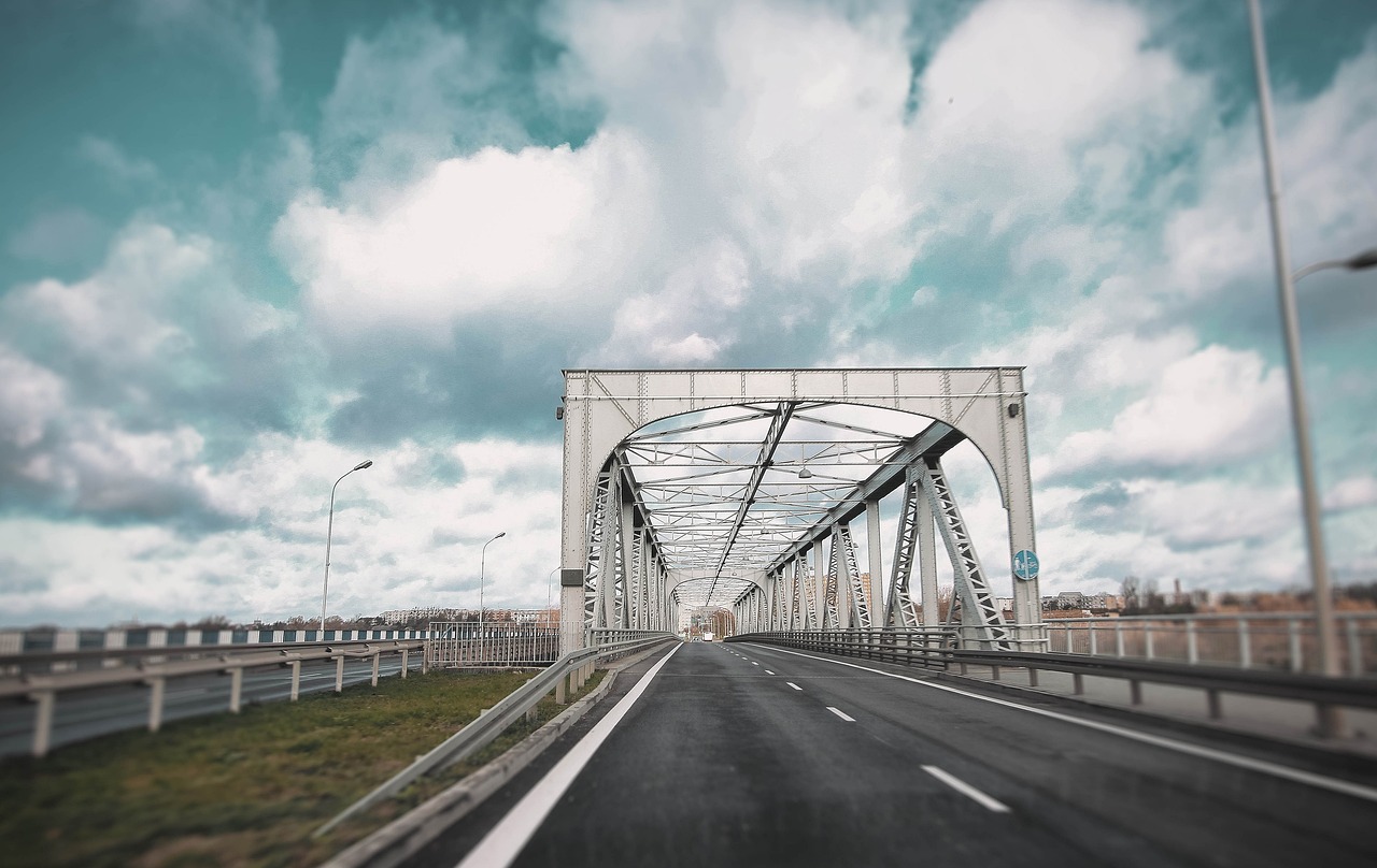 最新道路運(yùn)輸管理?xiàng)l例重塑行業(yè)生態(tài)，推動(dòng)高質(zhì)量發(fā)展